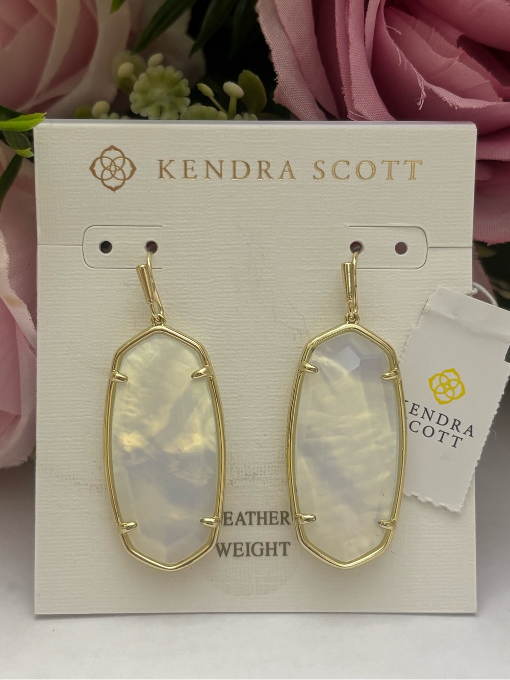 NWT Kendra Scott Faceted Elle Earrings in gold ivory mother of pearl